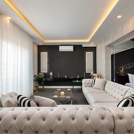 Wolf Suites Antalia Esterno foto