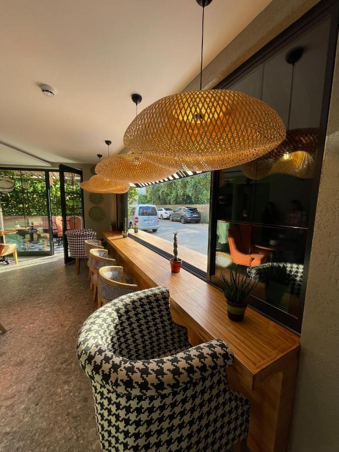 Wolf Suites Antalia Esterno foto