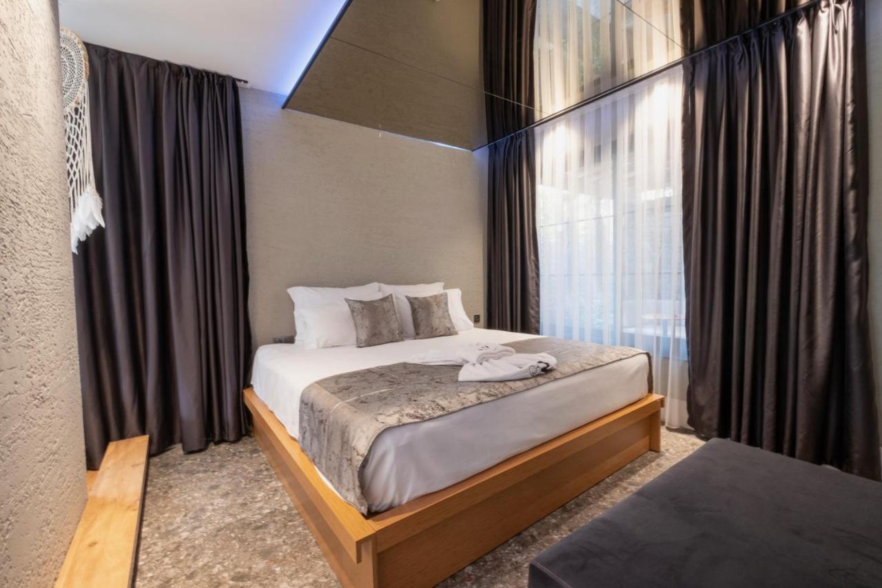 Wolf Suites Antalia Esterno foto
