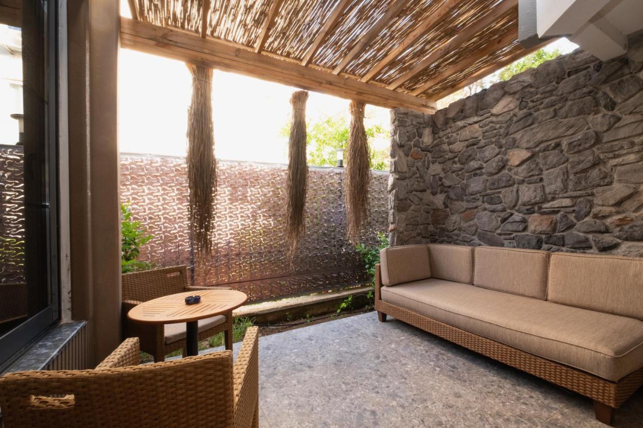 Wolf Suites Antalia Esterno foto