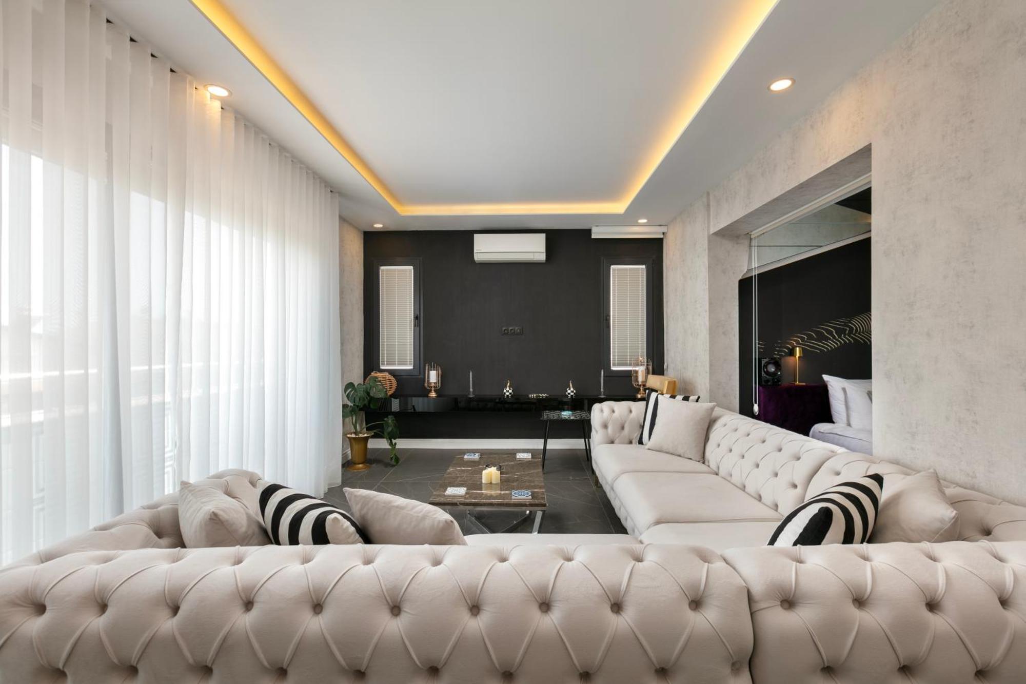 Wolf Suites Antalia Esterno foto