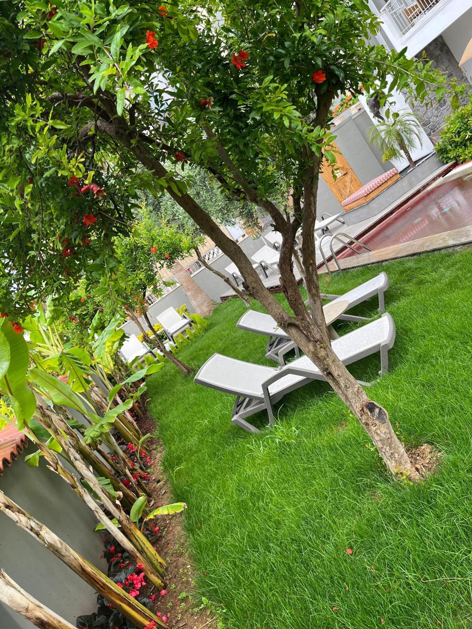 Wolf Suites Antalia Esterno foto