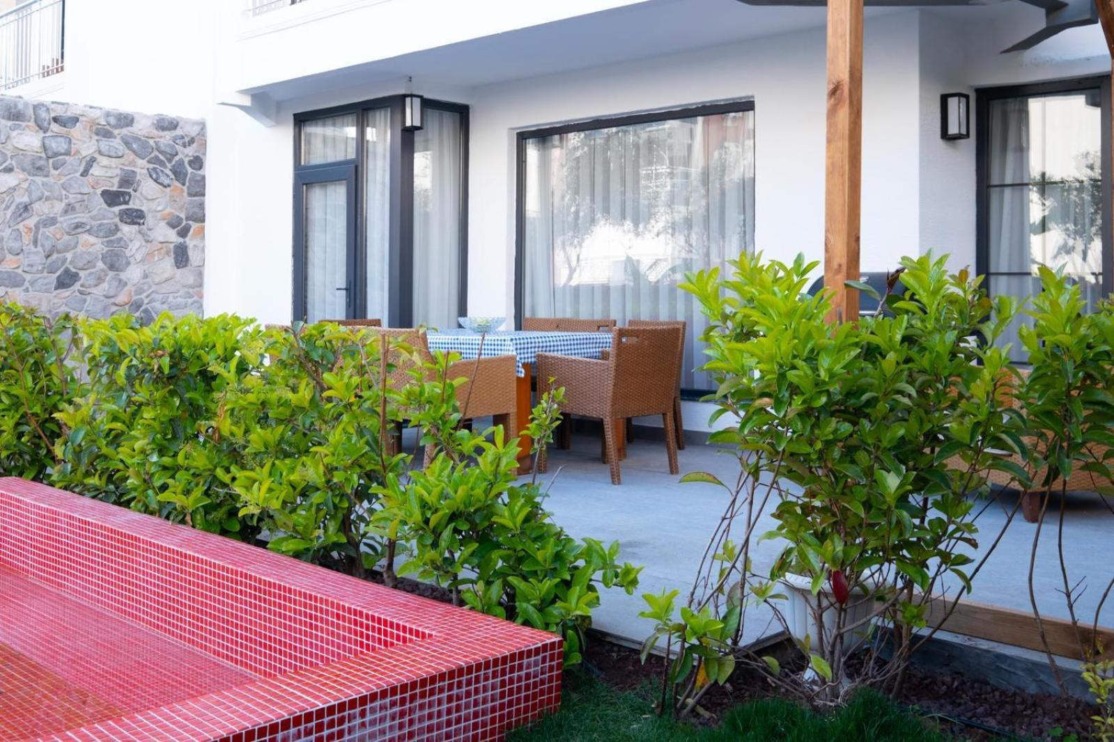 Wolf Suites Antalia Esterno foto