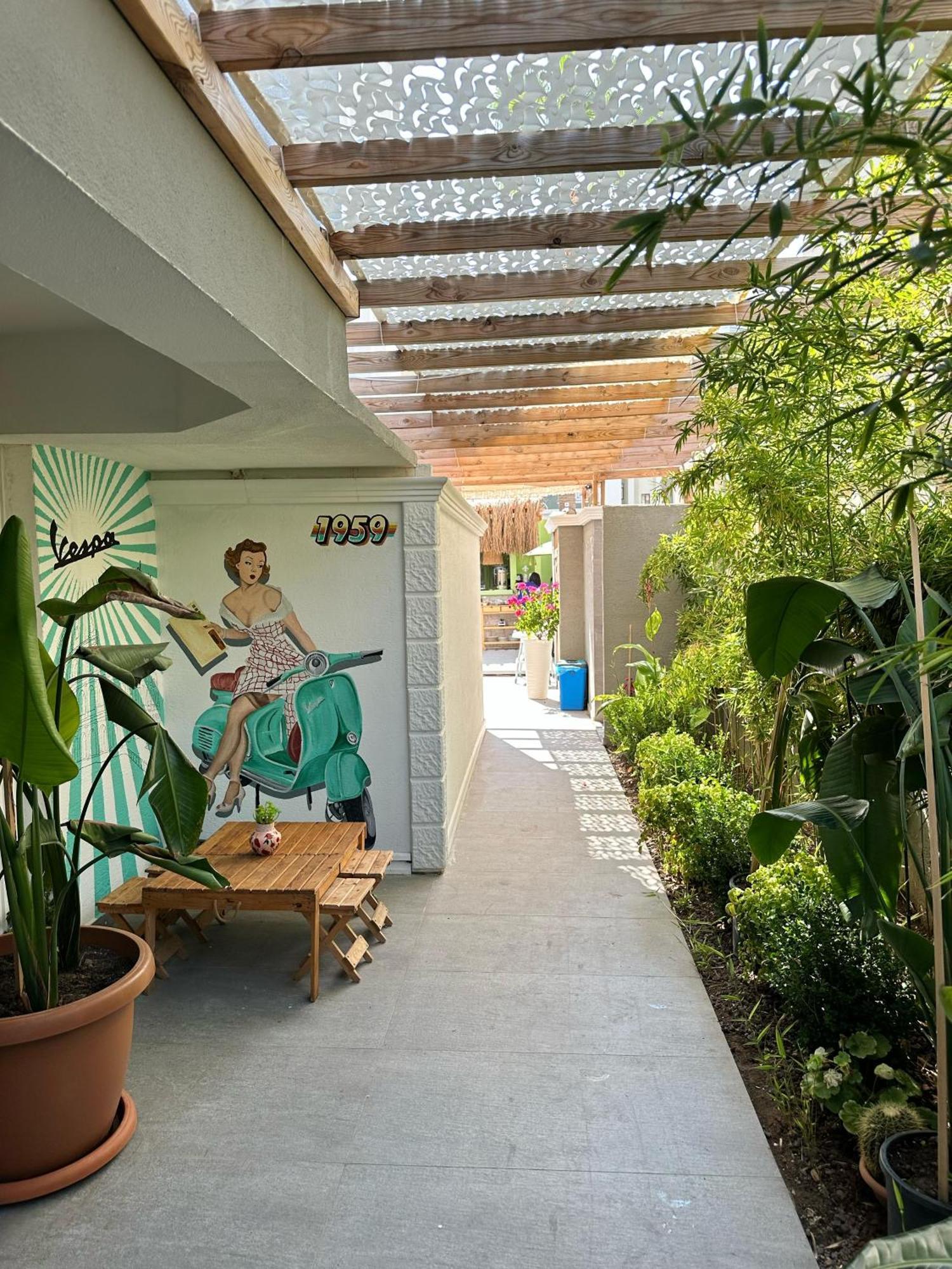 Wolf Suites Antalia Esterno foto
